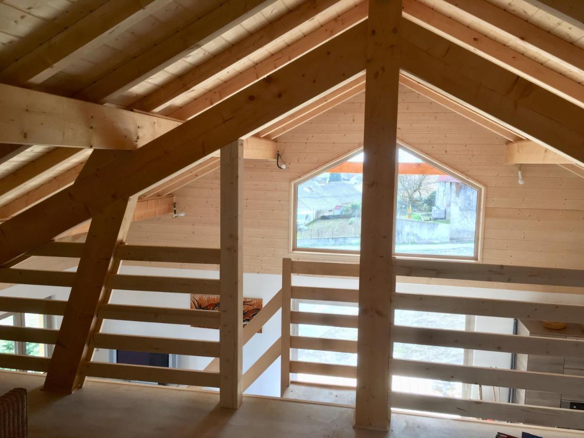 Chalet A La Campagne Coise-Saint-Jean-Pied-Gauthier Exterior foto
